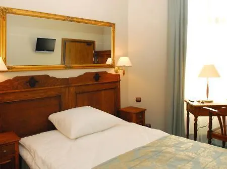 Hotel Atelier 4*